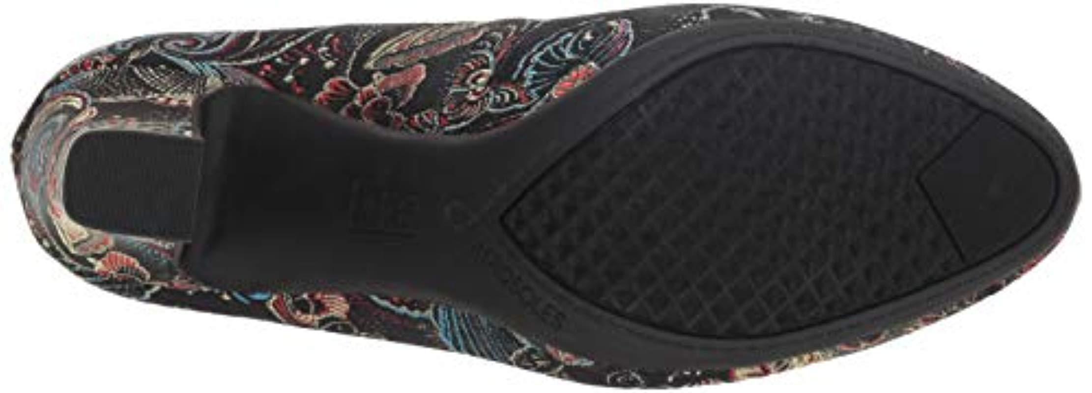 aerosoles octagon black floral