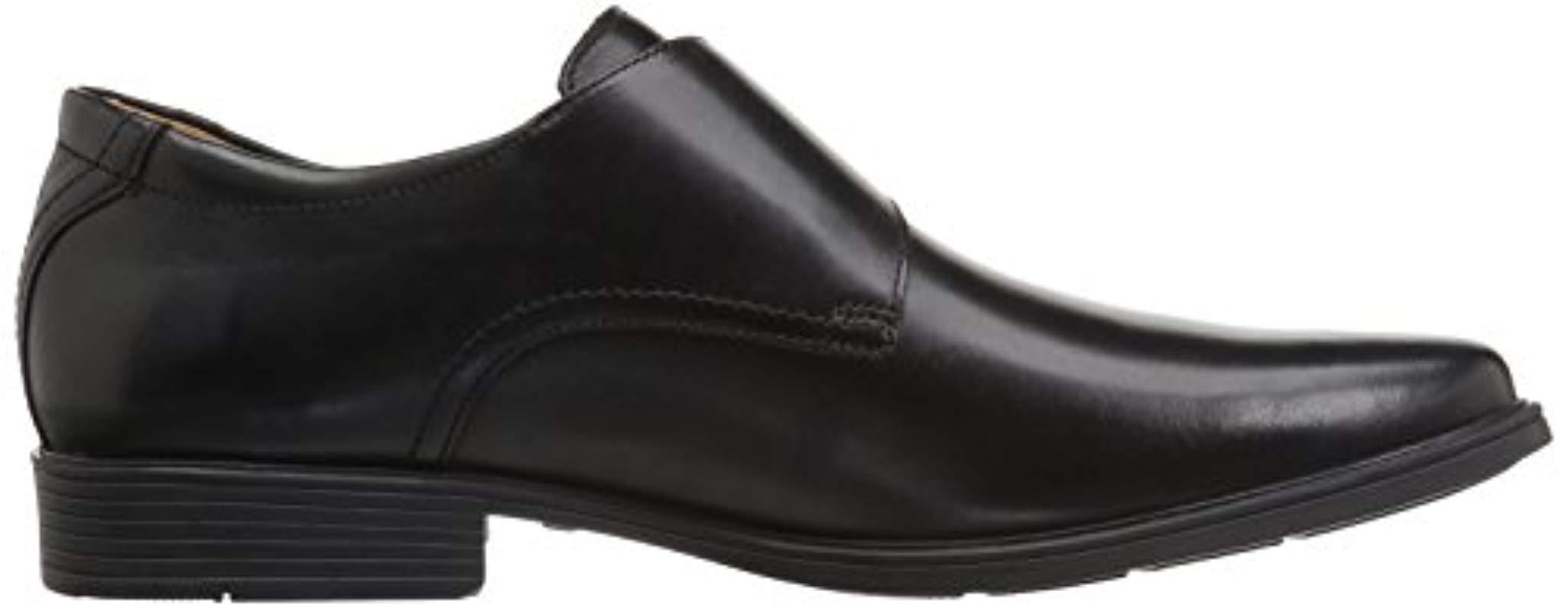 clarks tilden style