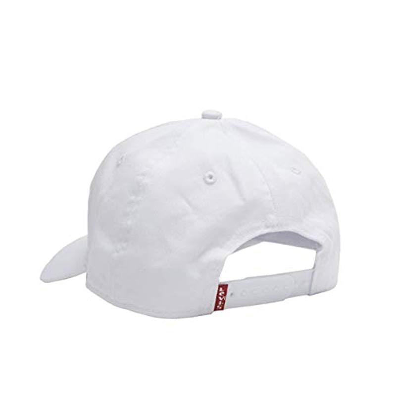 white levis hat