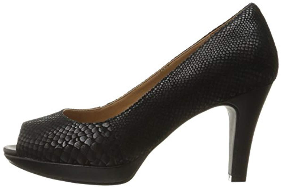 clarks narine rowe pumps