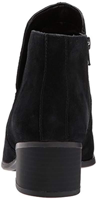 naturalizer dawson waterproof boot