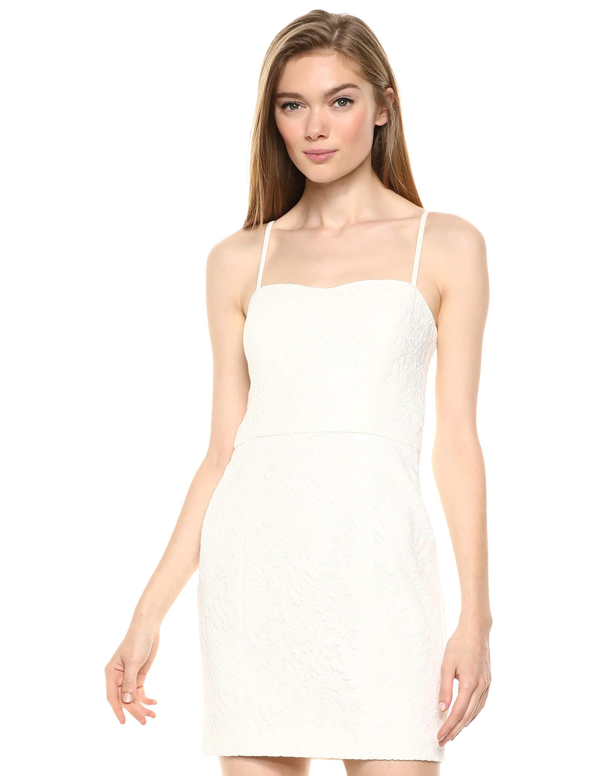 clothes to wear to a graduation