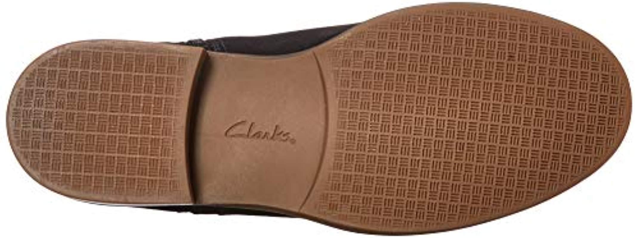 clarks women's camzin bow ankle boot