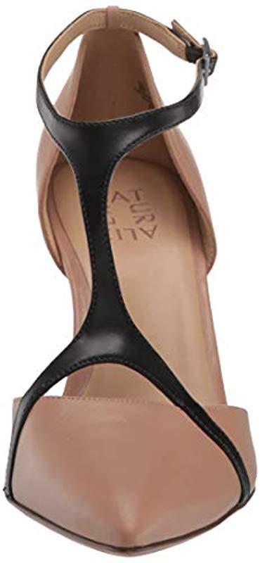 naturalizer andrea pump