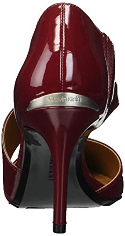 Calvin Klein Gella Pump in Red - Lyst