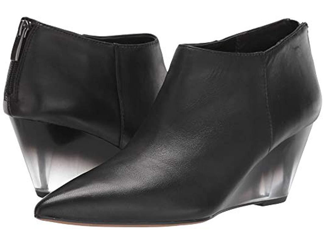 franco sarto cody