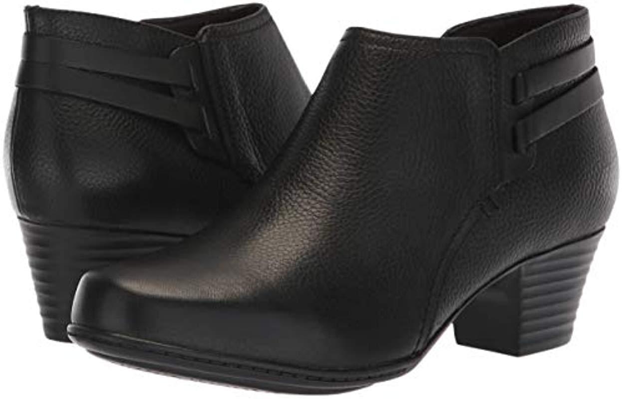 clarks women's valarie2ashly fashion boot