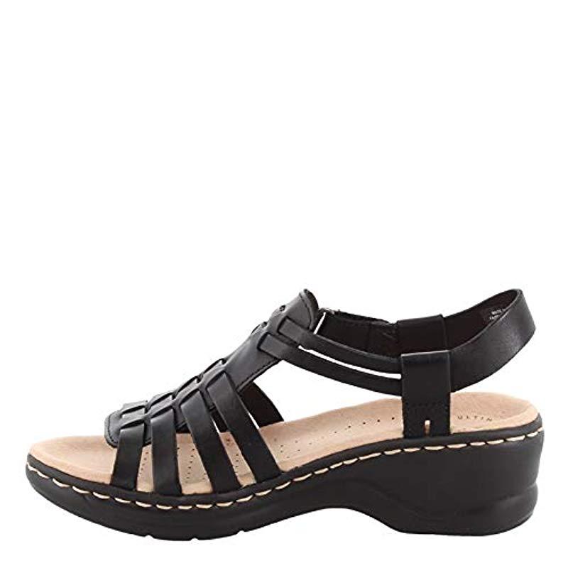 clarks lexi bridge sandals