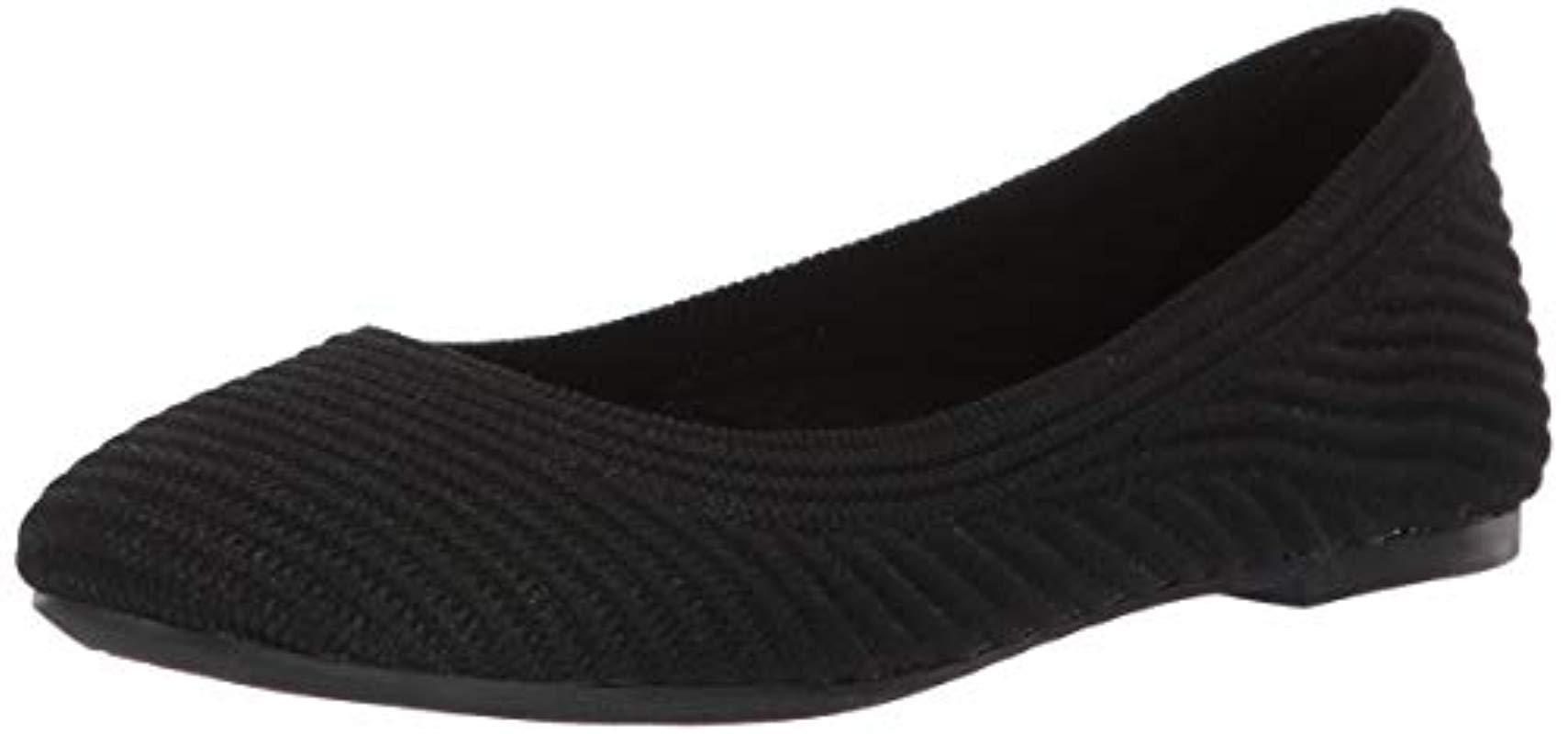 Skechers engineered cheap knit flats