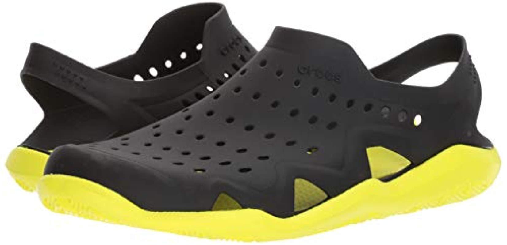Crocs™ Swiftwater Wave Sandal Water Shoe in Black for Men | Lyst
