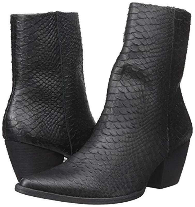 matisse women's caty boot stores