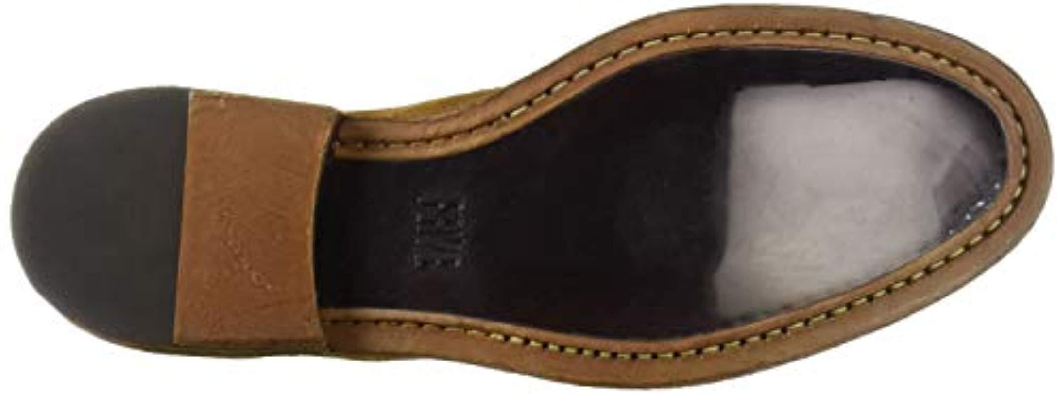 holden chukka