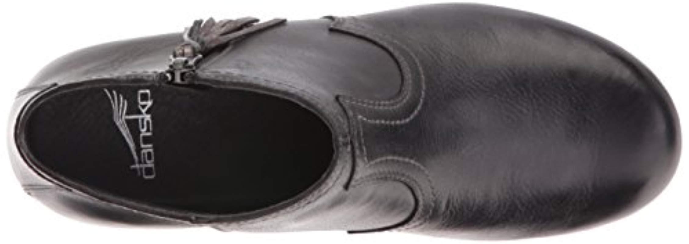 dansko women's veronica ankle bootie