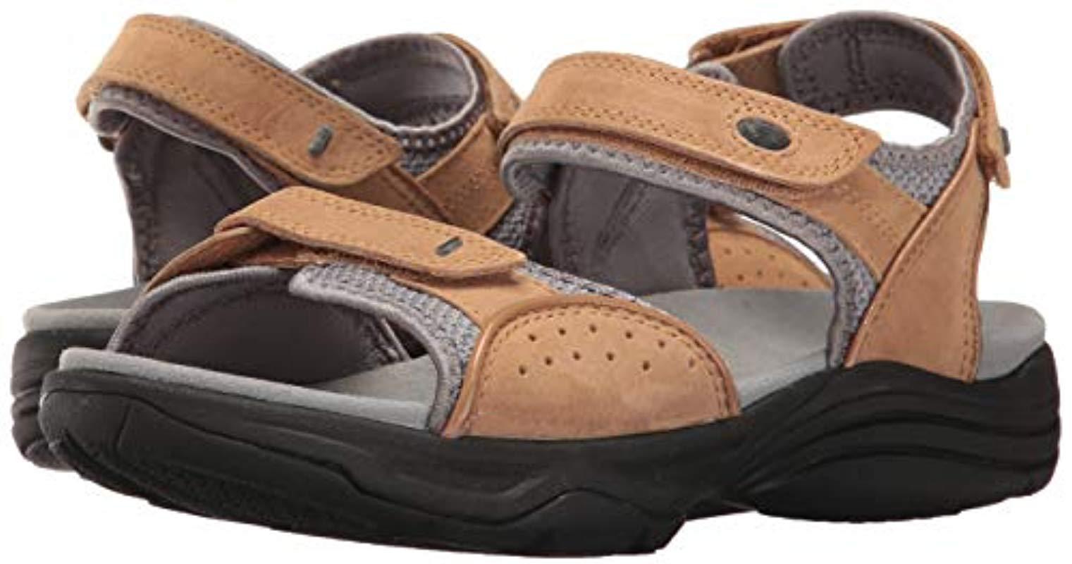 clarks wave grip sandals
