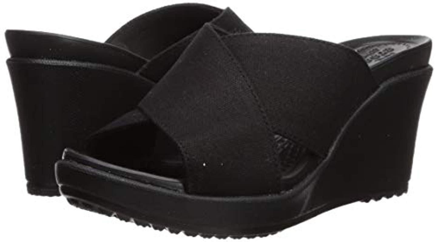 crocs leigh ii x strap wedge