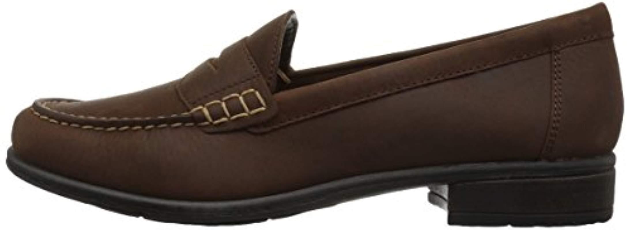 eastland roxanne loafer