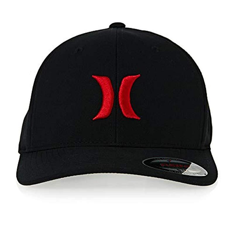 Black//White Hurley Mens One & Only Corp Flexfit Perma Curve Bill Baseball Hat S-M 