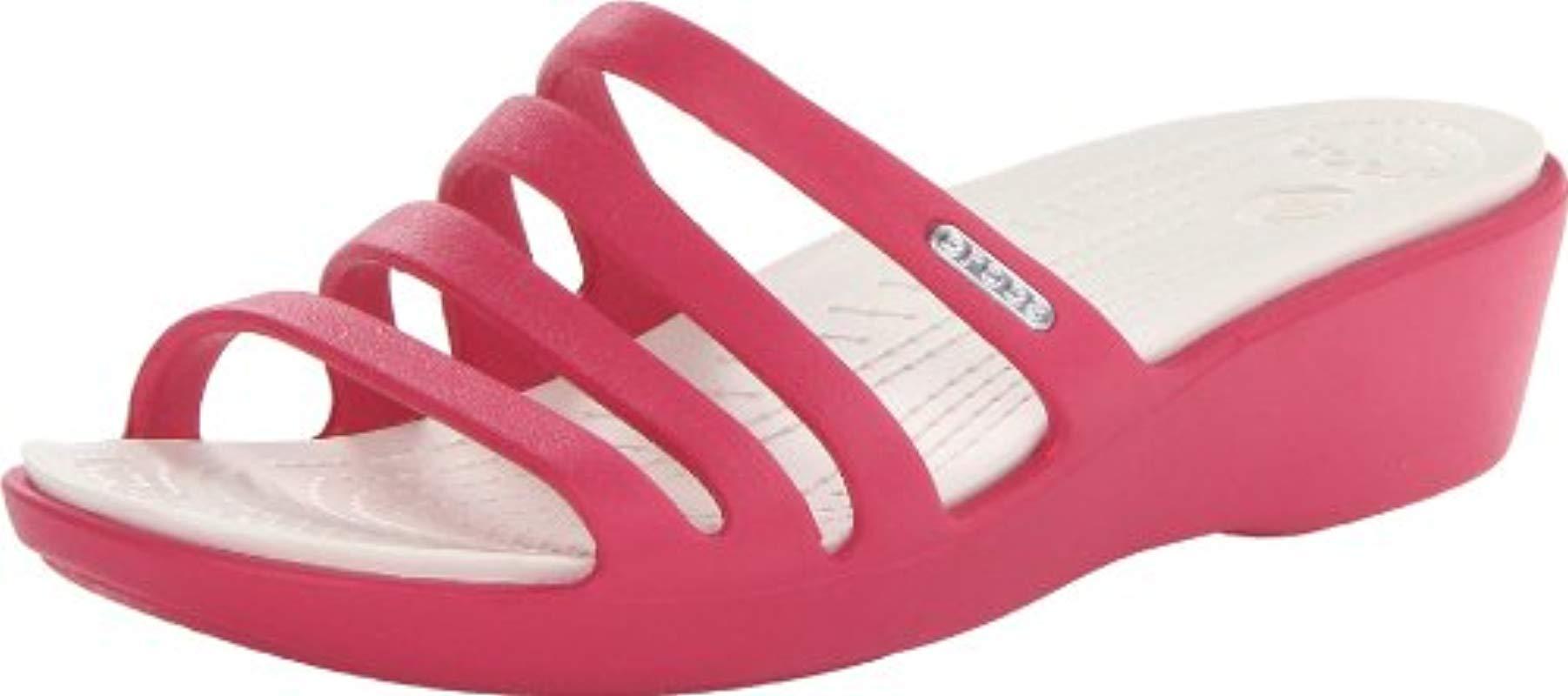 pump crocs