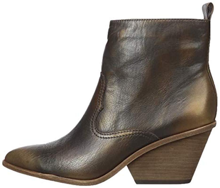 frye amado wedge