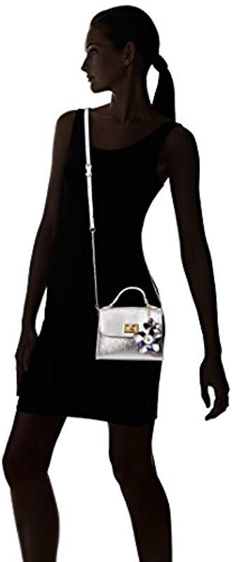 Juicy Couture Leather Top Handle Crossbody Bag With A Small Gold Chain in Silver (Metallic) - Lyst