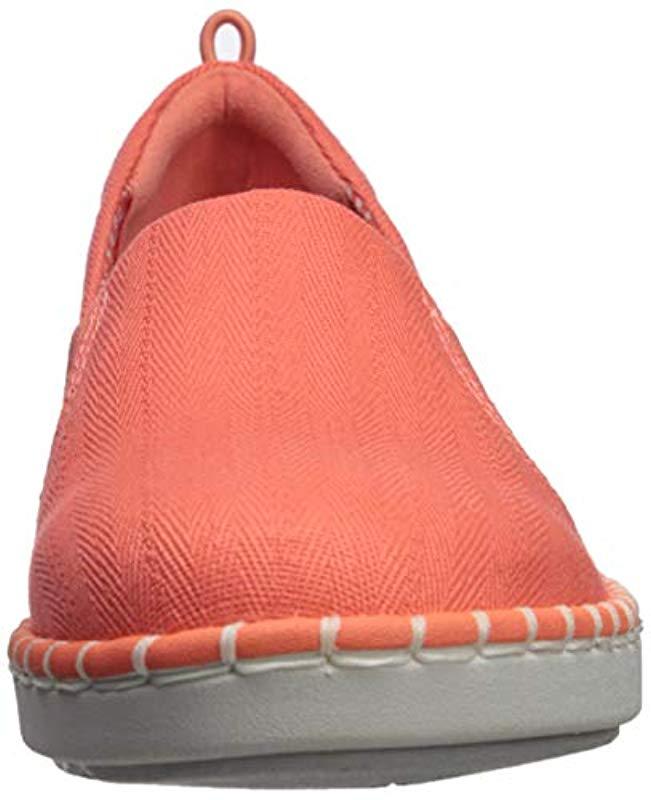 Clarks Step Glow Slip Loafer Flat in Pink | Lyst