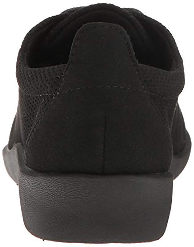 clarks sillian tino womens oxford shoes