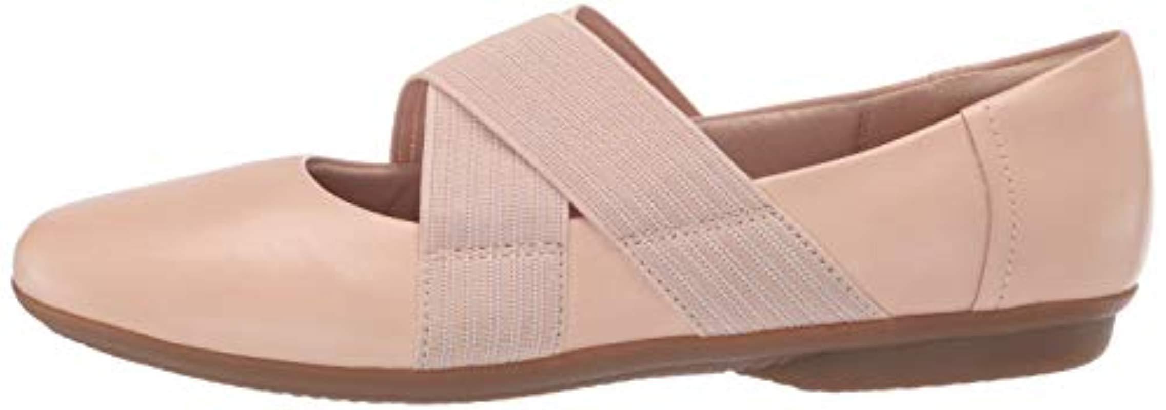 Clarks Leather Gracelin Shea Ballet Flat - Save 37% | Lyst