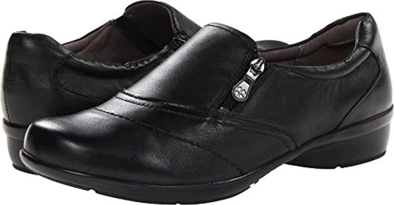 naturalizer slip on shoes