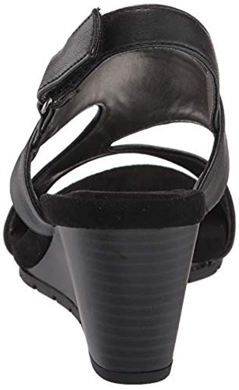 bandolino gannet wedge sandals
