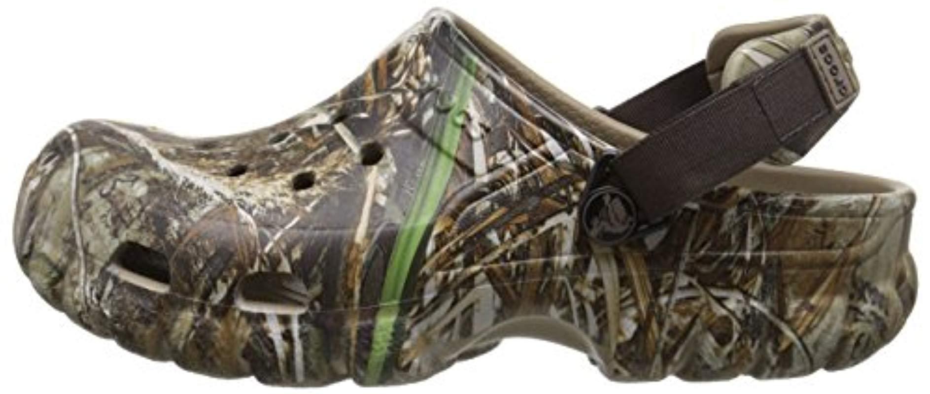 realtree max 5 crocs