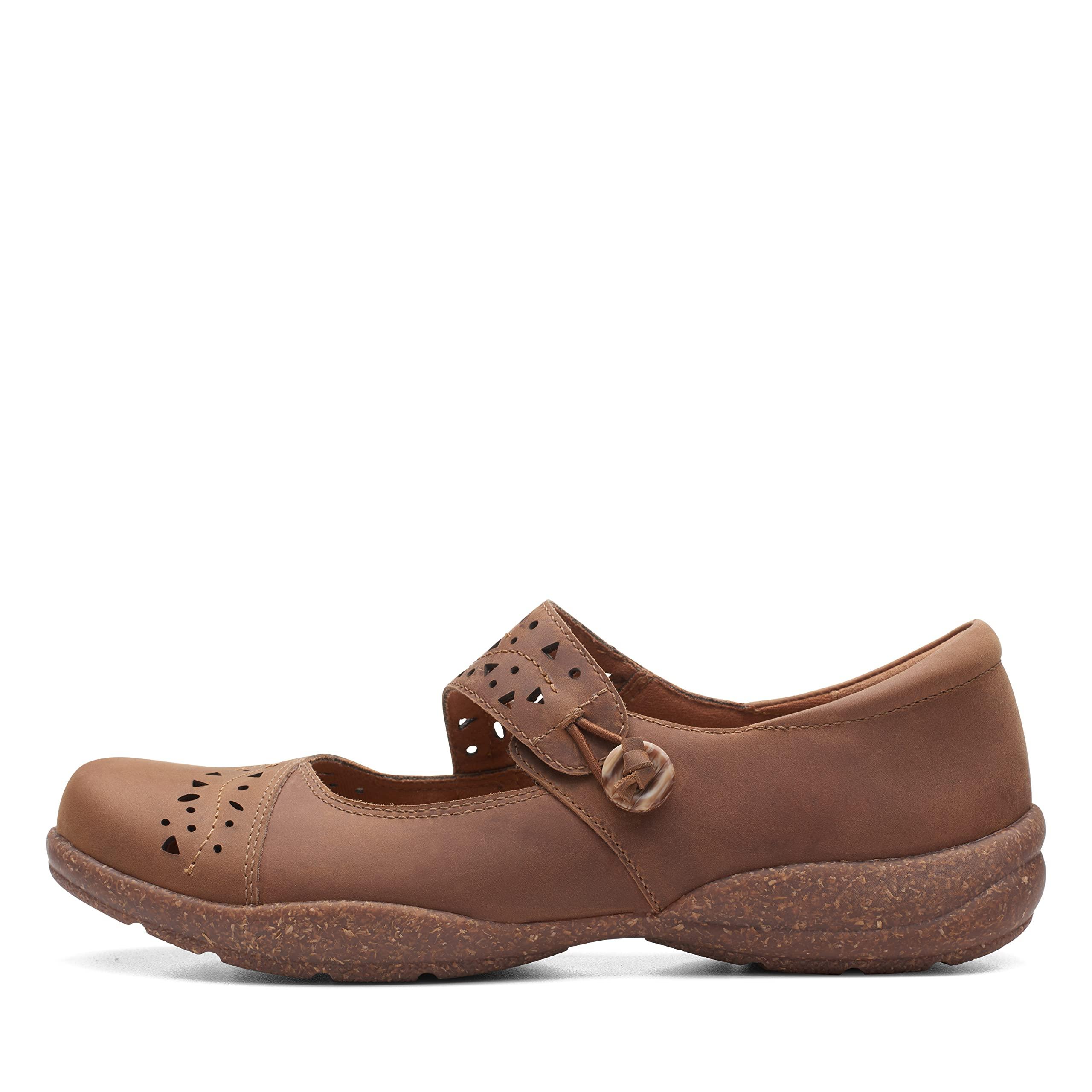 Clarks Roseville Cara Mary Jane Flat in Brown | Lyst