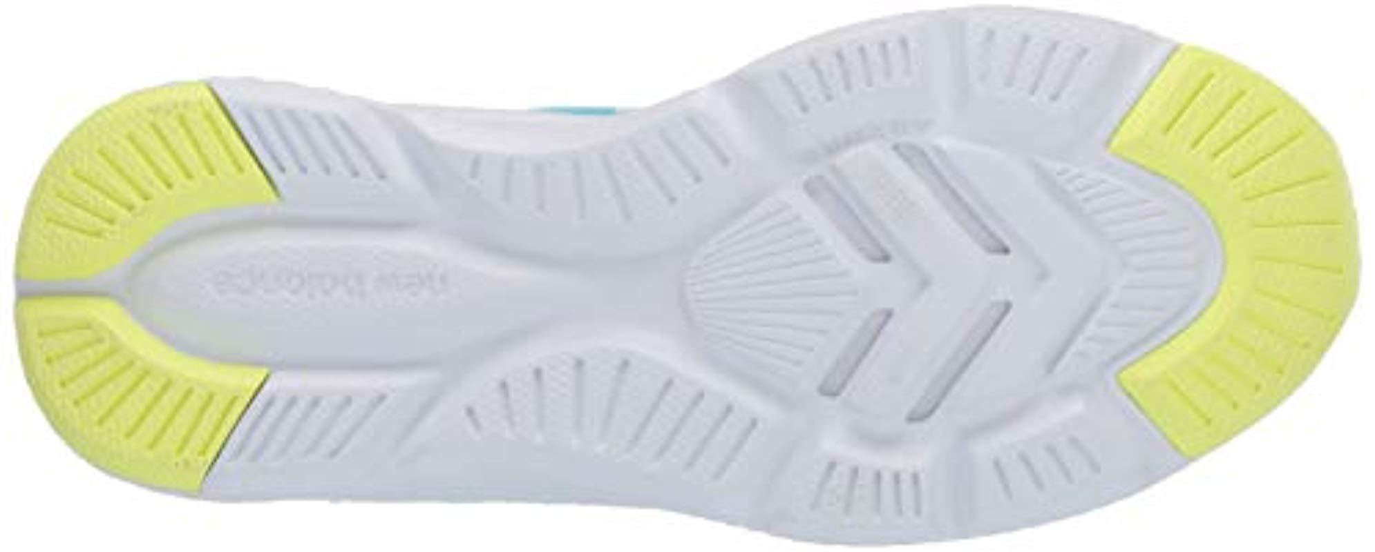 women's draft v1 running shoe