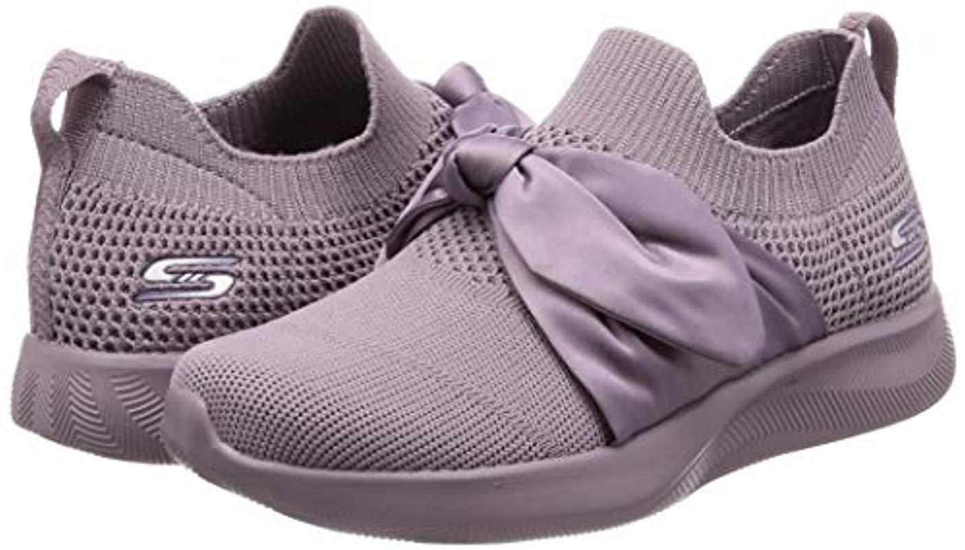 Skechers top pink bow