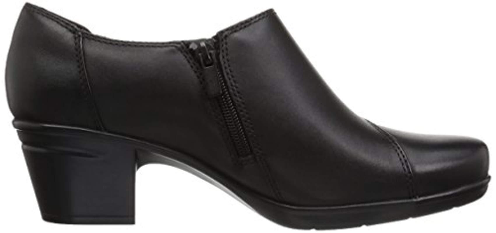 clarks shoes seattle wa