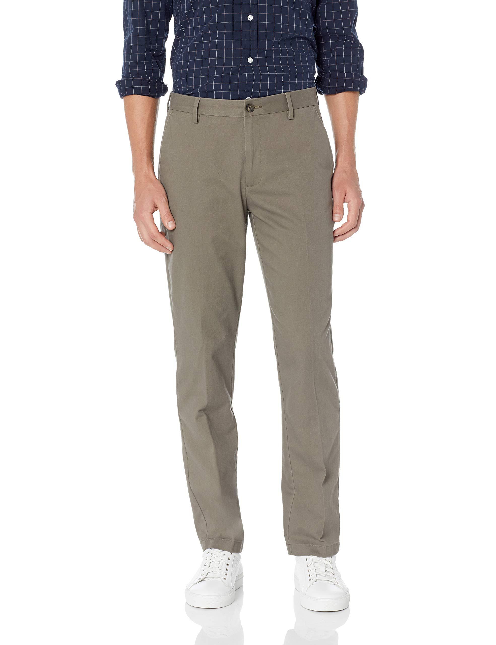 Amazon Essentials Straightfit Wrinkleresistant Flatfront Chino Pant