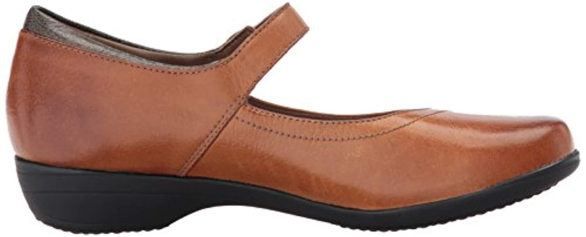 fawna mary jane flat