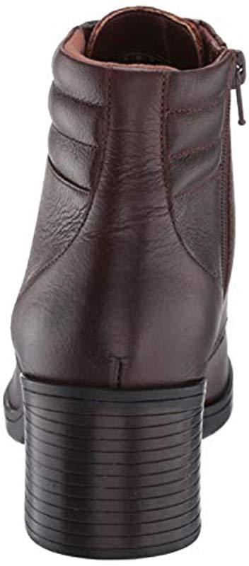 Clarks Rubber Hollis Jasmine Fashion Boot in Mahogany Leather (Brown) | Lyst