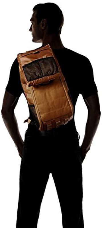 oakley extractor sling bag