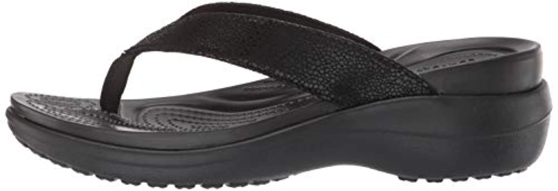 crocs women's capri metallic text wedge flip flop