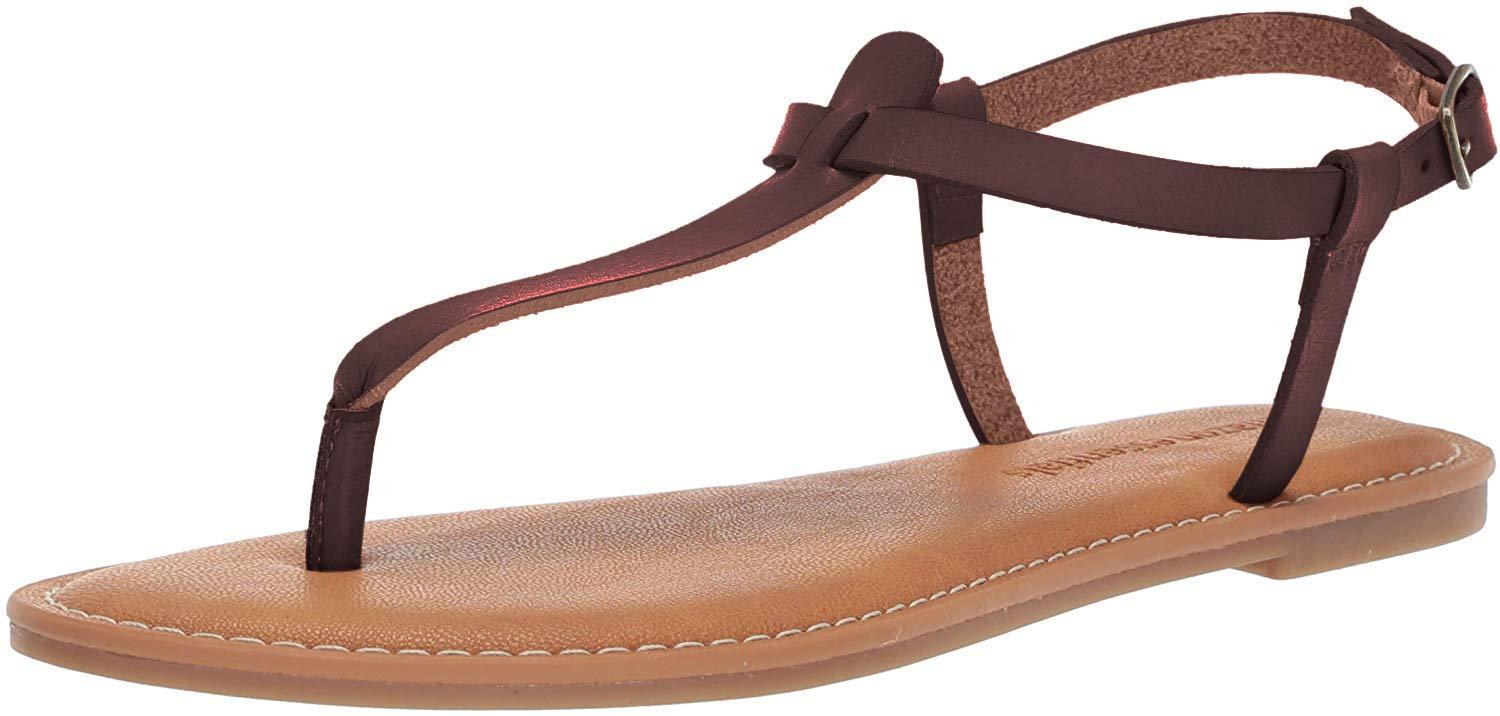 Essentials Women/'s Shogun Casual Strappy Sandal Flat