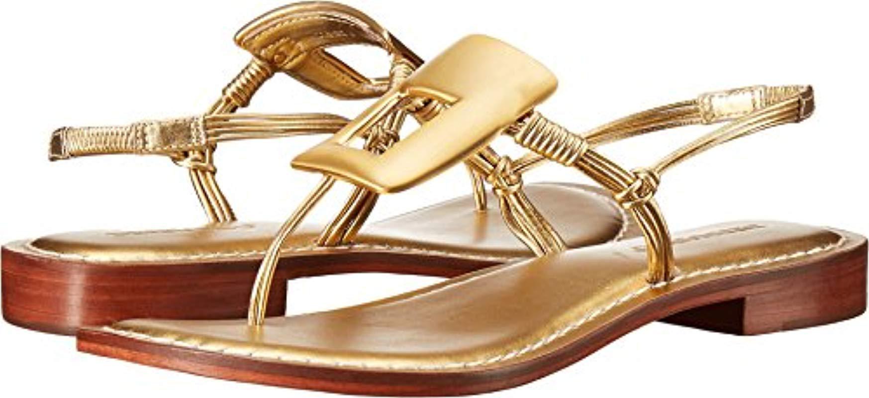 Bernardo Leather Triumph Flat Sandal in Gold (Metallic) - Lyst