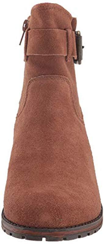 clarks women's marana amber fashion boot