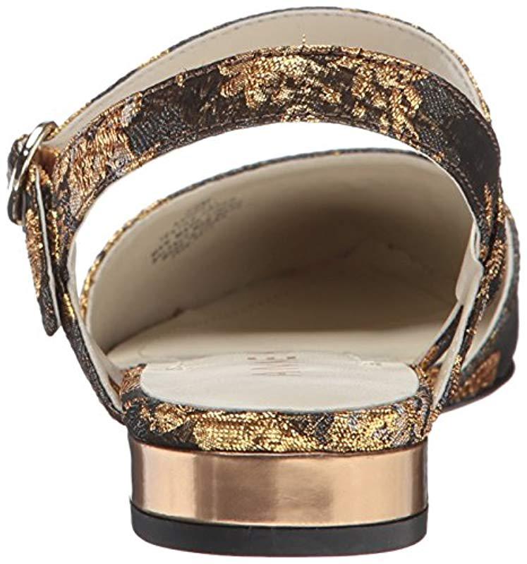 anne klein odell flat