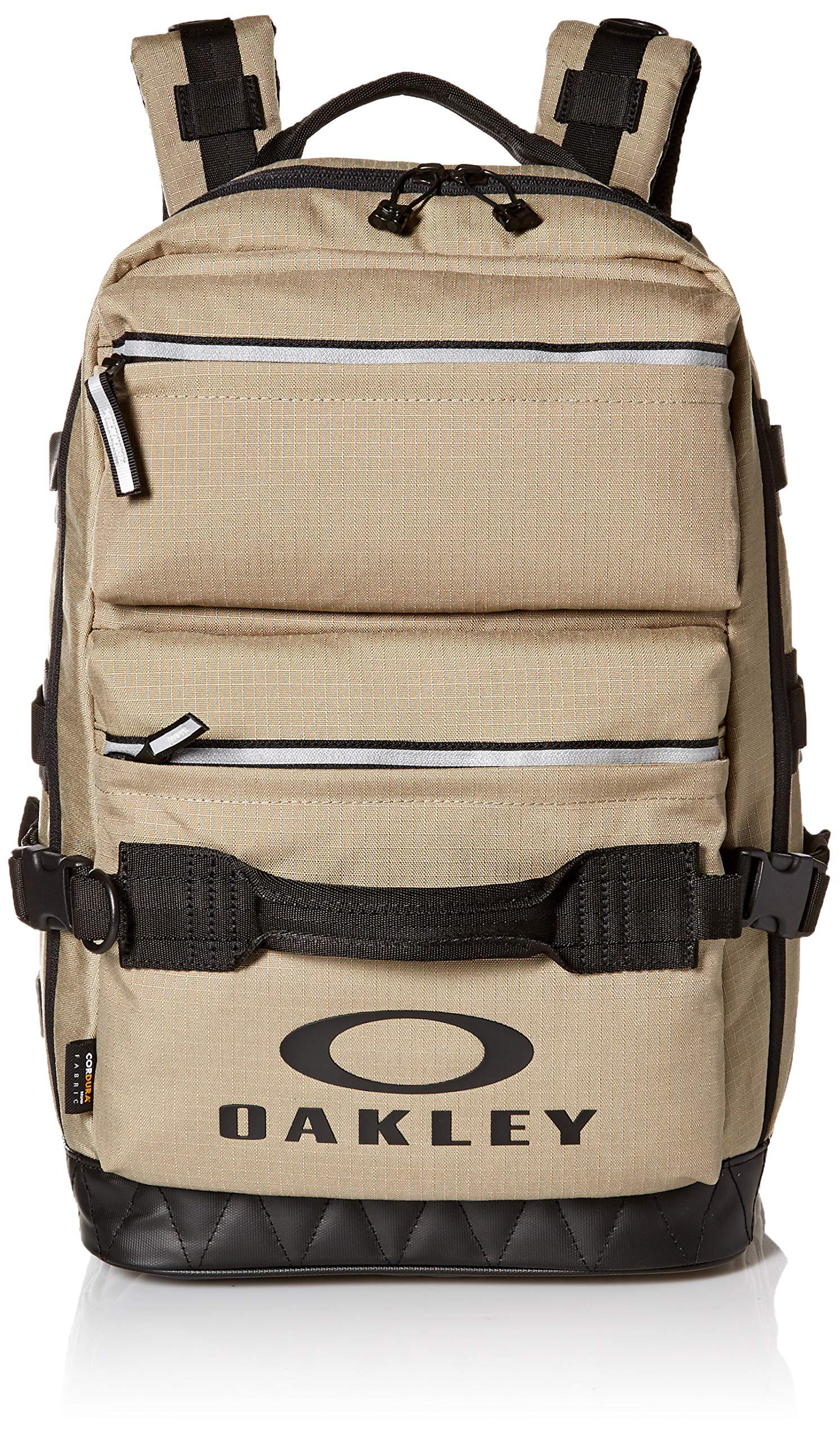 Oakley Utility Square Backpack for Men - Lyst