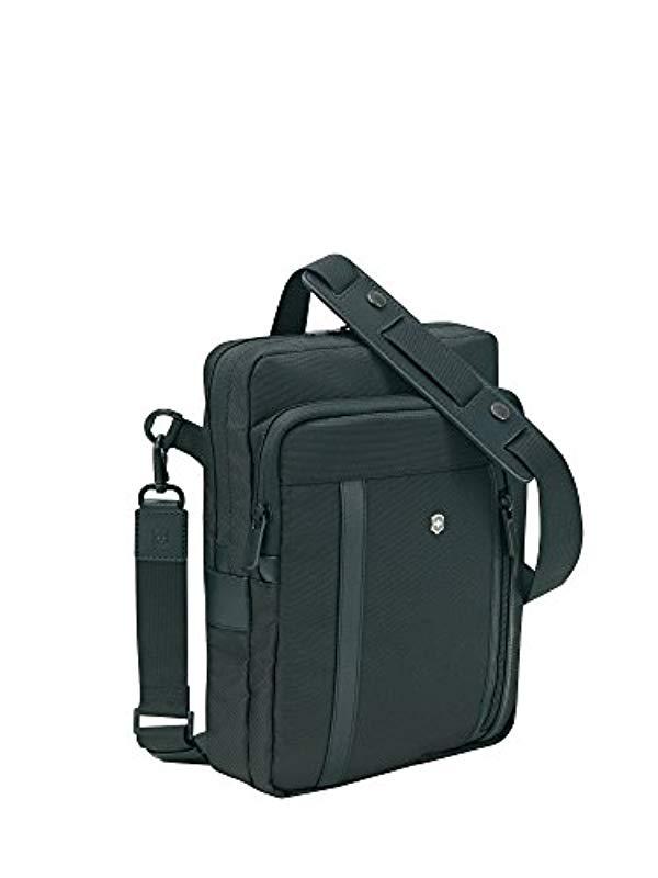 victorinox laptop messenger