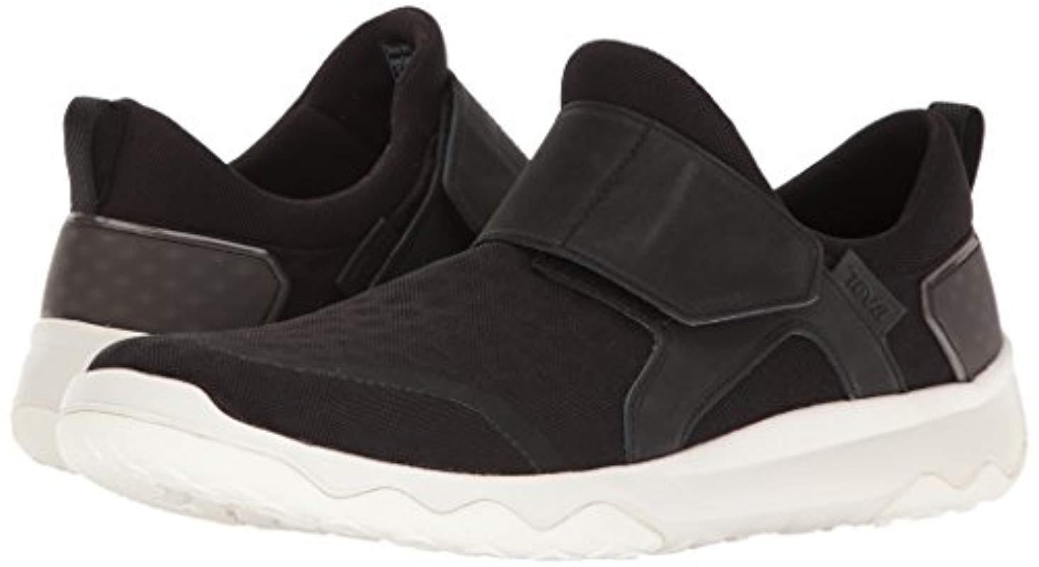 teva arrowood swift slip on