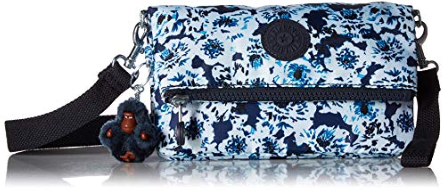 hobo clutch bag