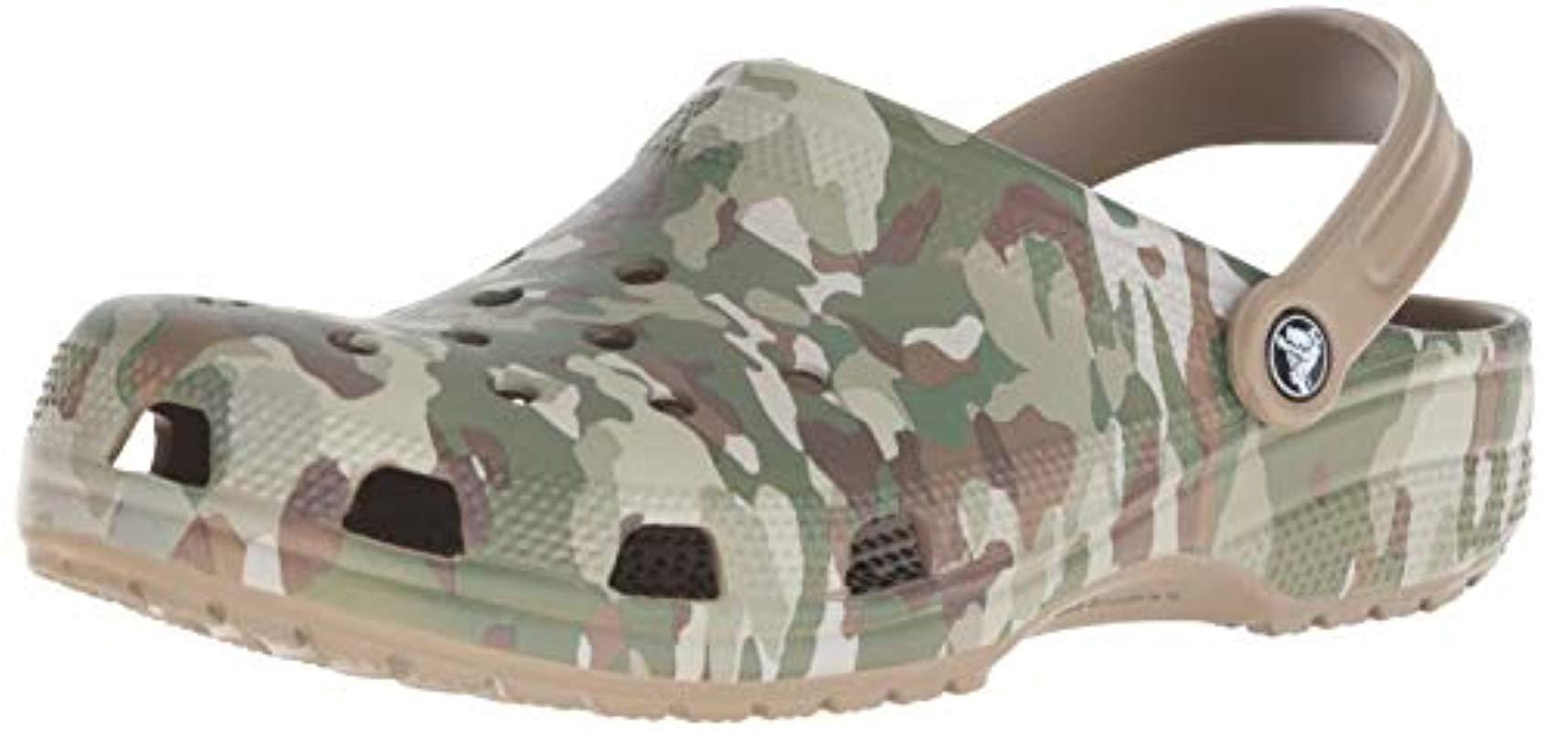 Crocs classic hotsell graphic ii clog