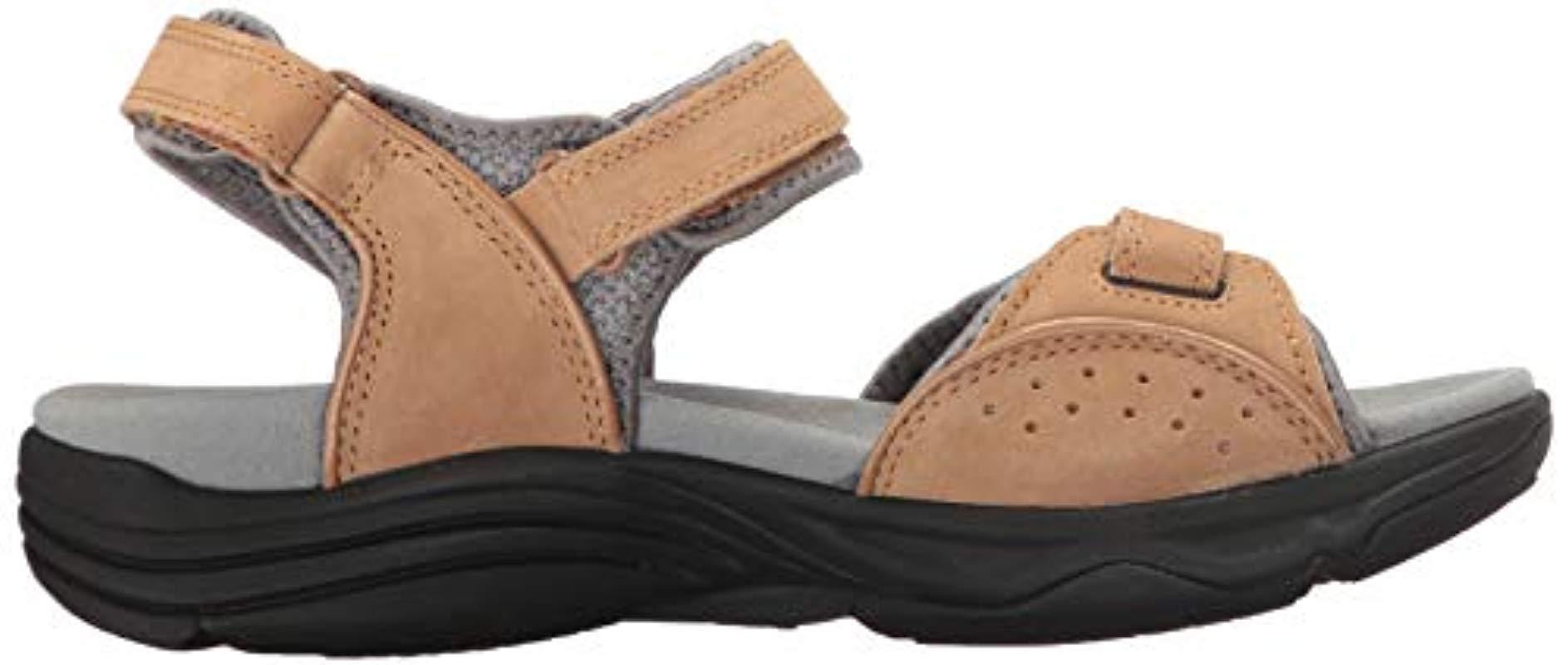 clarks wave grip sandals