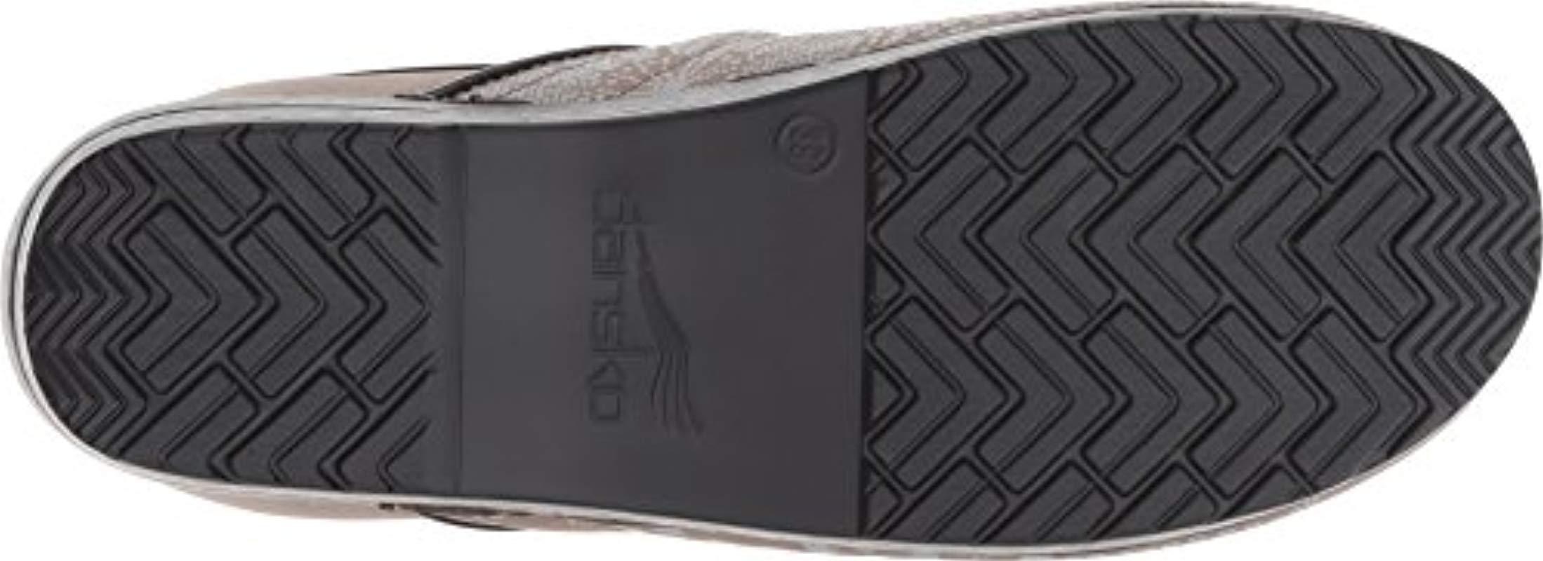 dansko embroidered pro